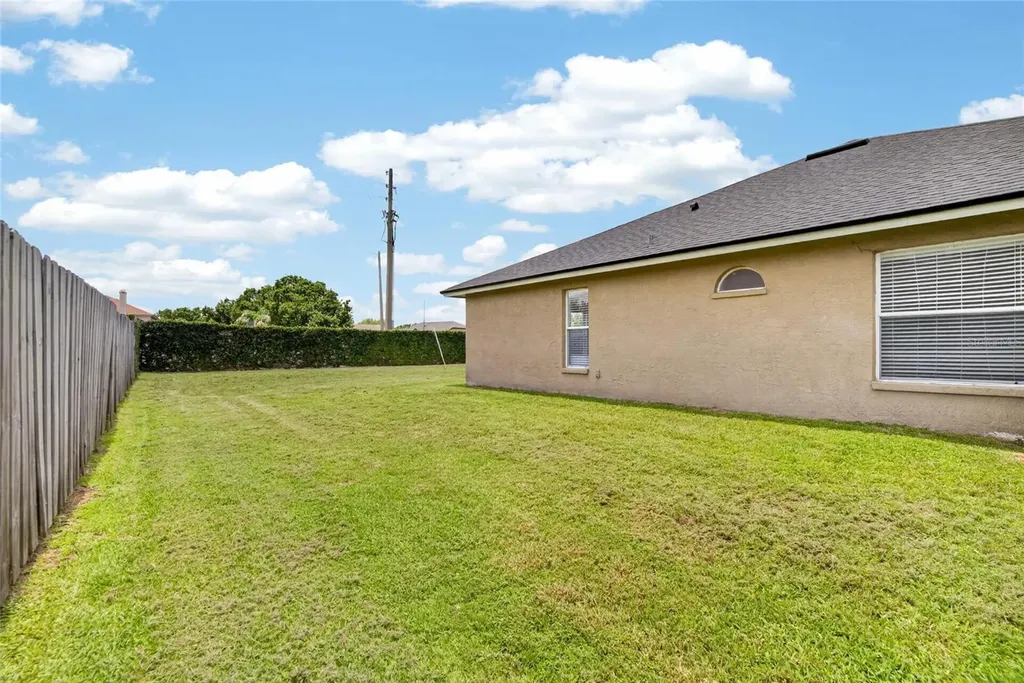 1434 Hatcher Loop Drive Brandon FL 33511