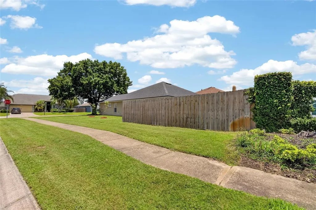 1434 Hatcher Loop Drive Brandon FL 33511