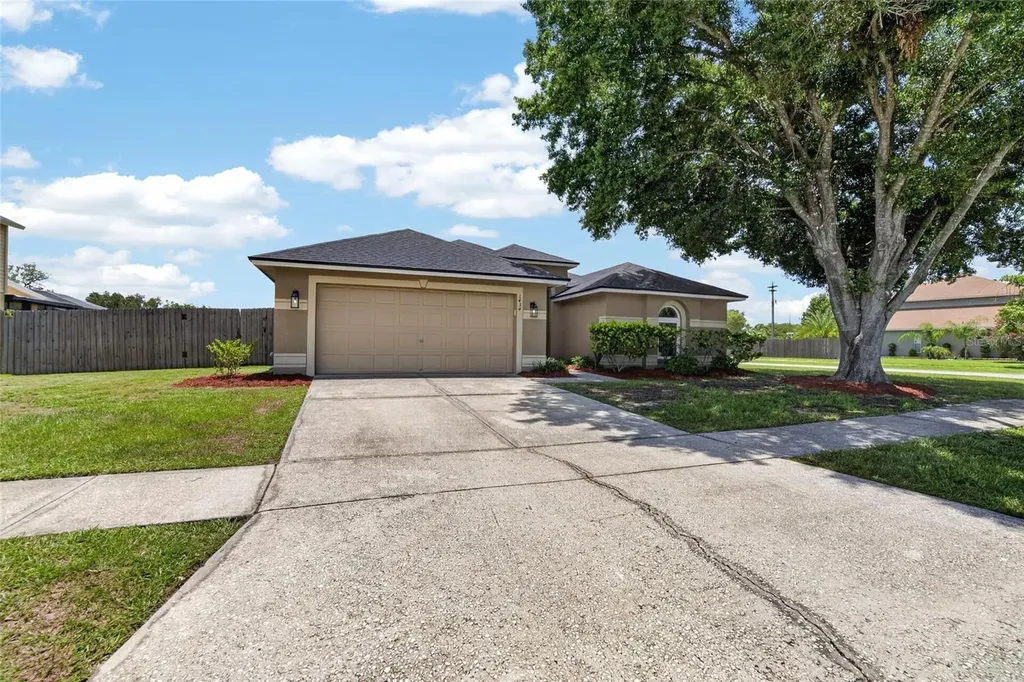 1434 Hatcher Loop Drive Brandon FL 33511