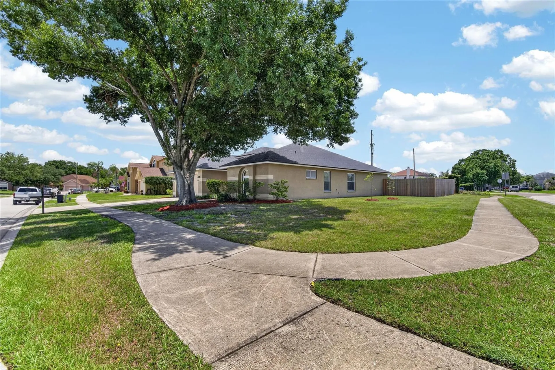 1434 Hatcher Loop Drive Brandon FL 33511