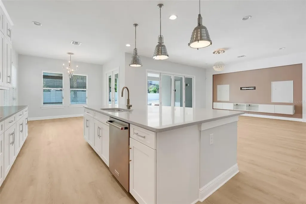 7920 Chilton Drive Orlando FL 32836