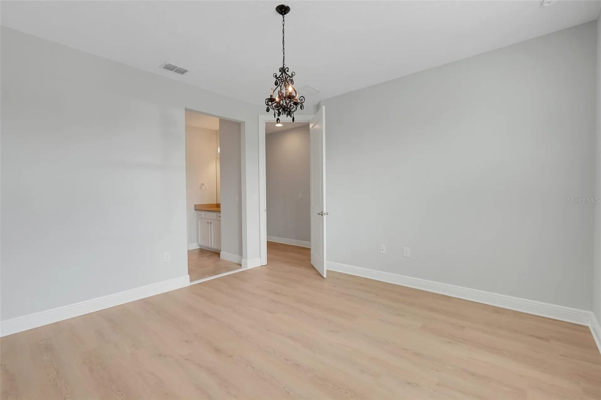 7920 Chilton Drive Orlando FL 32836