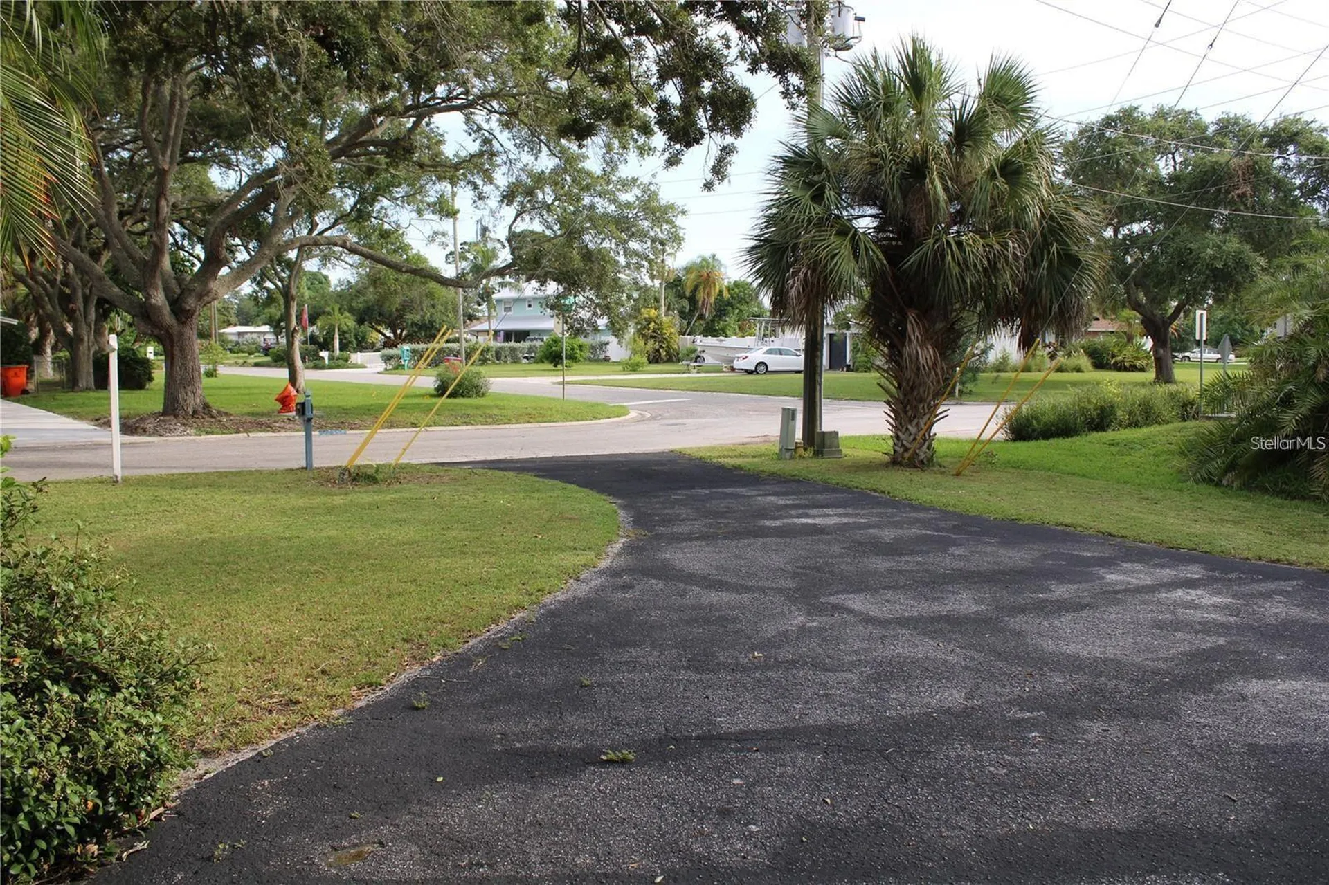5828 Oakhurst Drive Seminole FL 33772