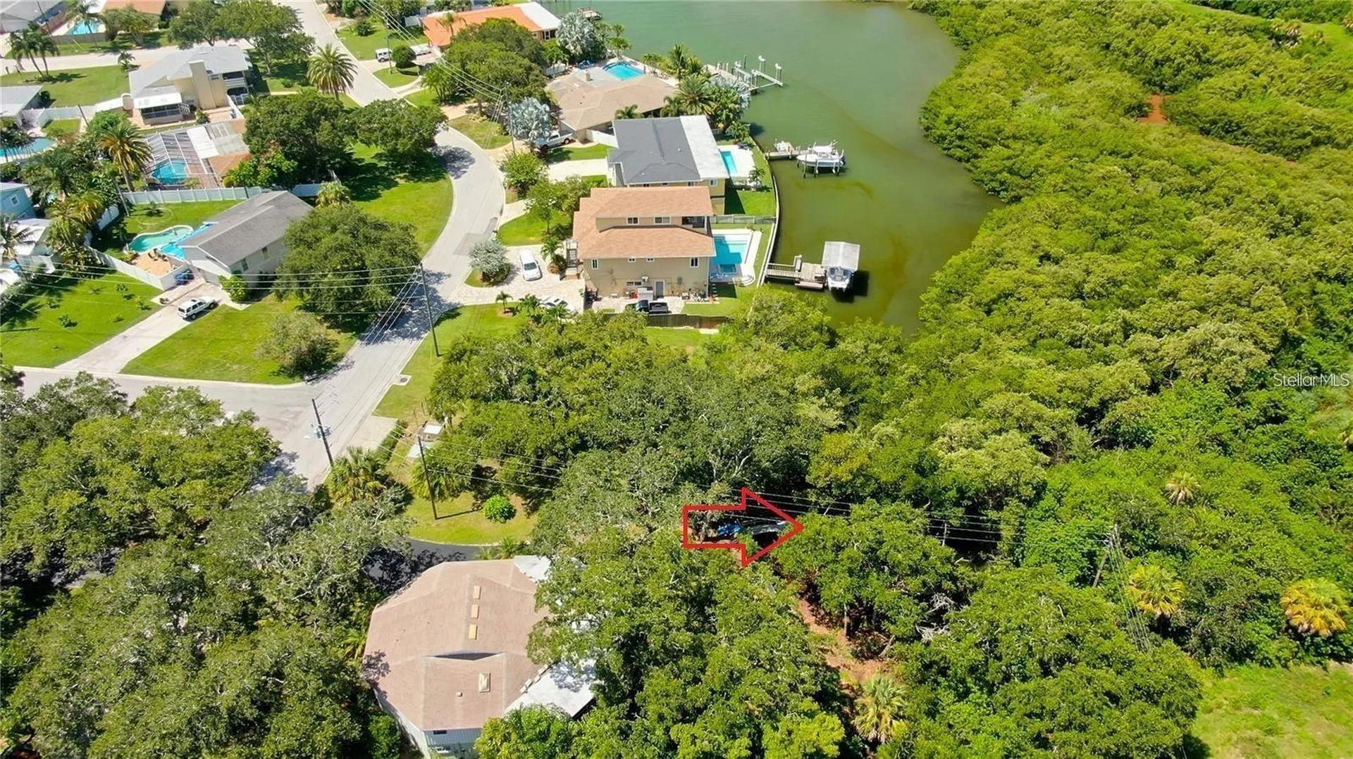 5828 Oakhurst Drive Seminole FL 33772