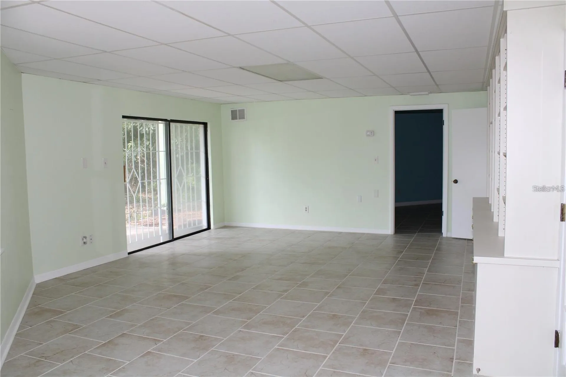 5828 Oakhurst Drive Seminole FL 33772