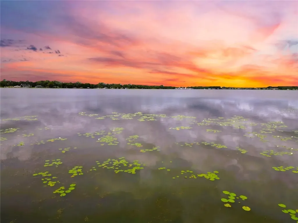 31 Sunset Circle Lake Alfred FL 33850