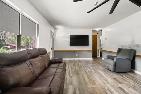 6057 Knollwood Drive Dade City FL 33523