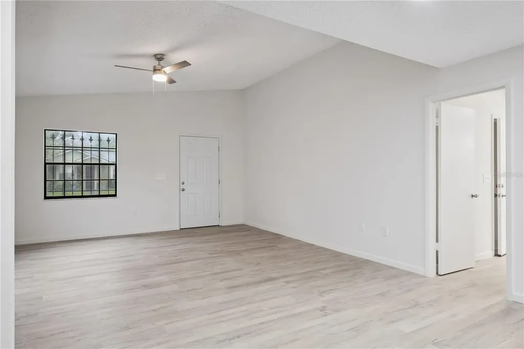 716 Grove Avenue Orlando FL 32805