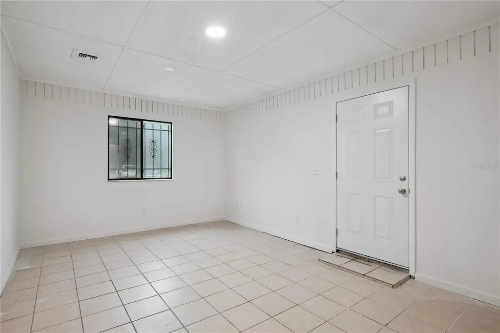 716 Grove Avenue Orlando FL 32805
