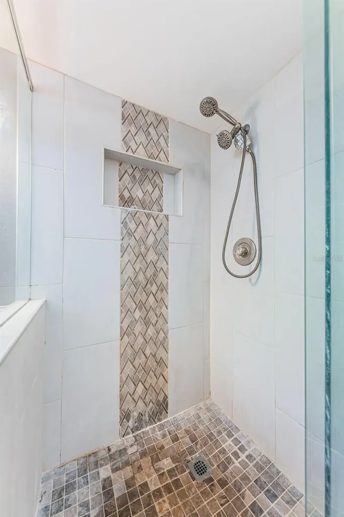 2971 Estancia Boulevard Clearwater FL 33761