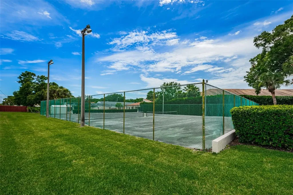 2971 Estancia Boulevard Clearwater FL 33761