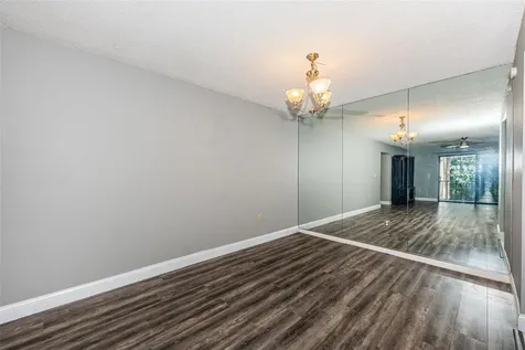 2971 Estancia Boulevard Clearwater FL 33761
