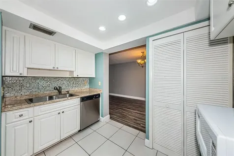 2971 Estancia Boulevard Clearwater FL 33761