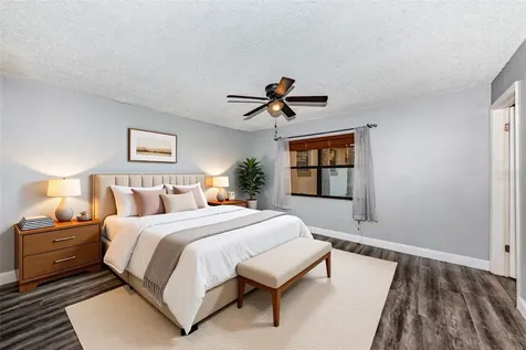 2971 Estancia Boulevard Clearwater FL 33761