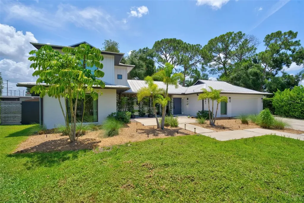 2341 Arborfield Lane Sarasota FL 34235