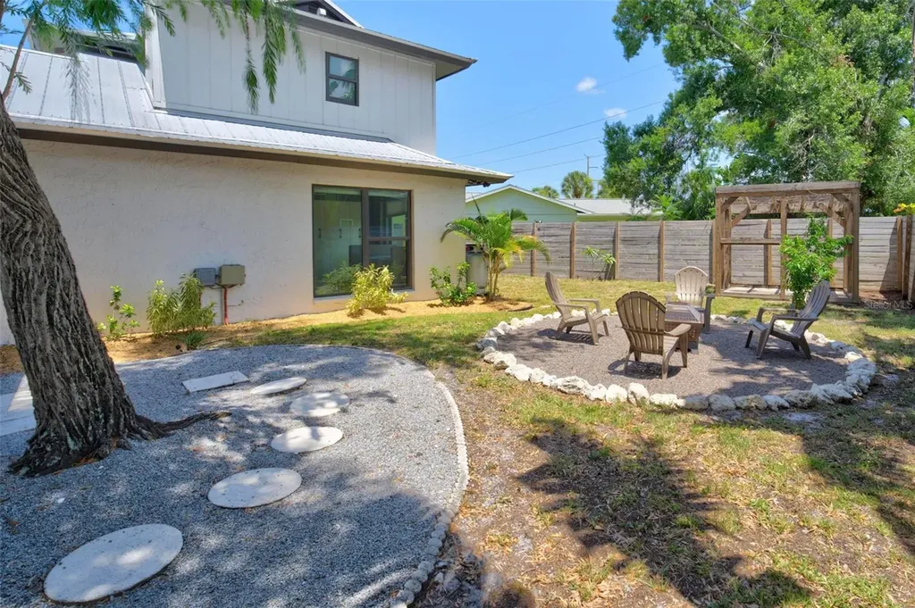 2341 Arborfield Lane Sarasota FL 34235