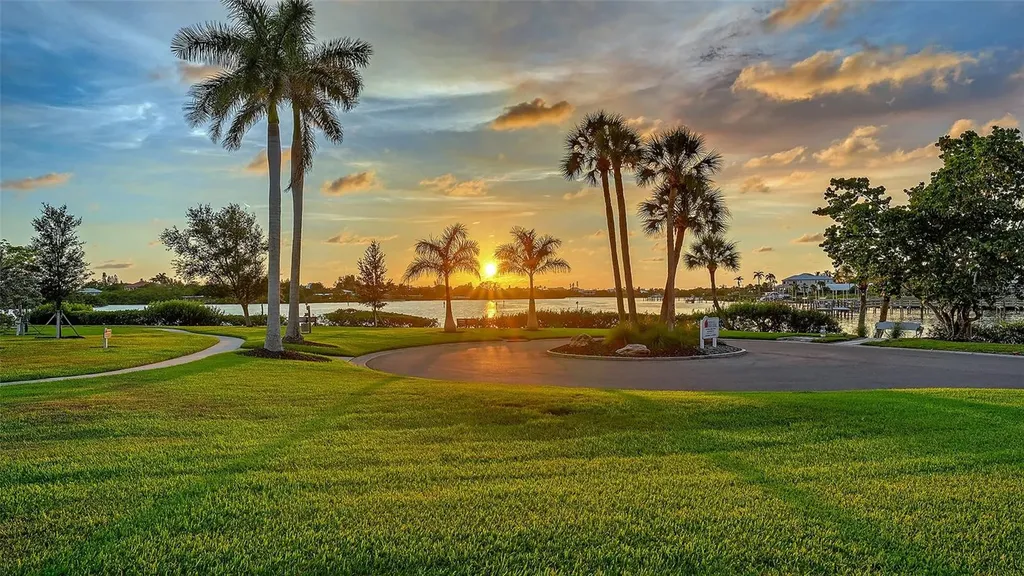 321 Lookout Point Drive Osprey FL 34229