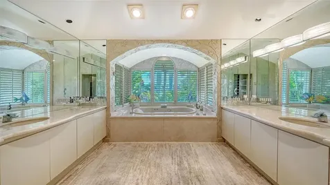 321 Lookout Point Drive Osprey FL 34229