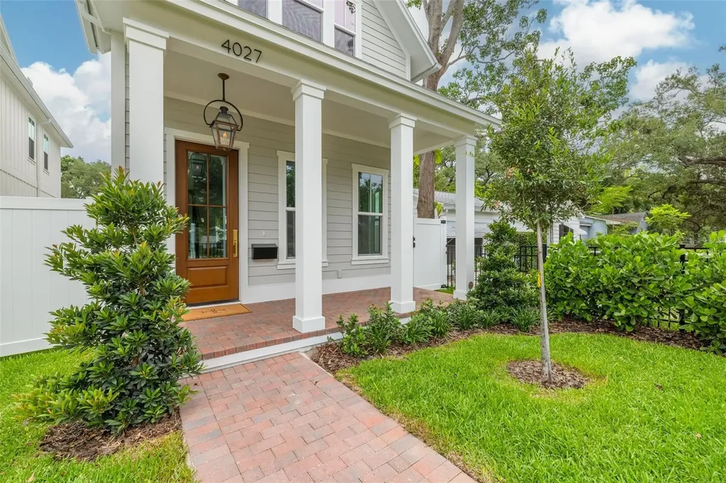 4027 Haines Road N St Petersburg FL 33703
