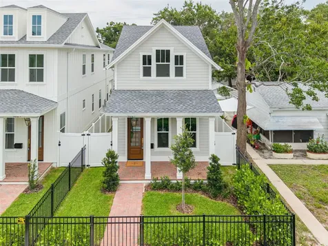 4027 Haines Road N St Petersburg FL 33703