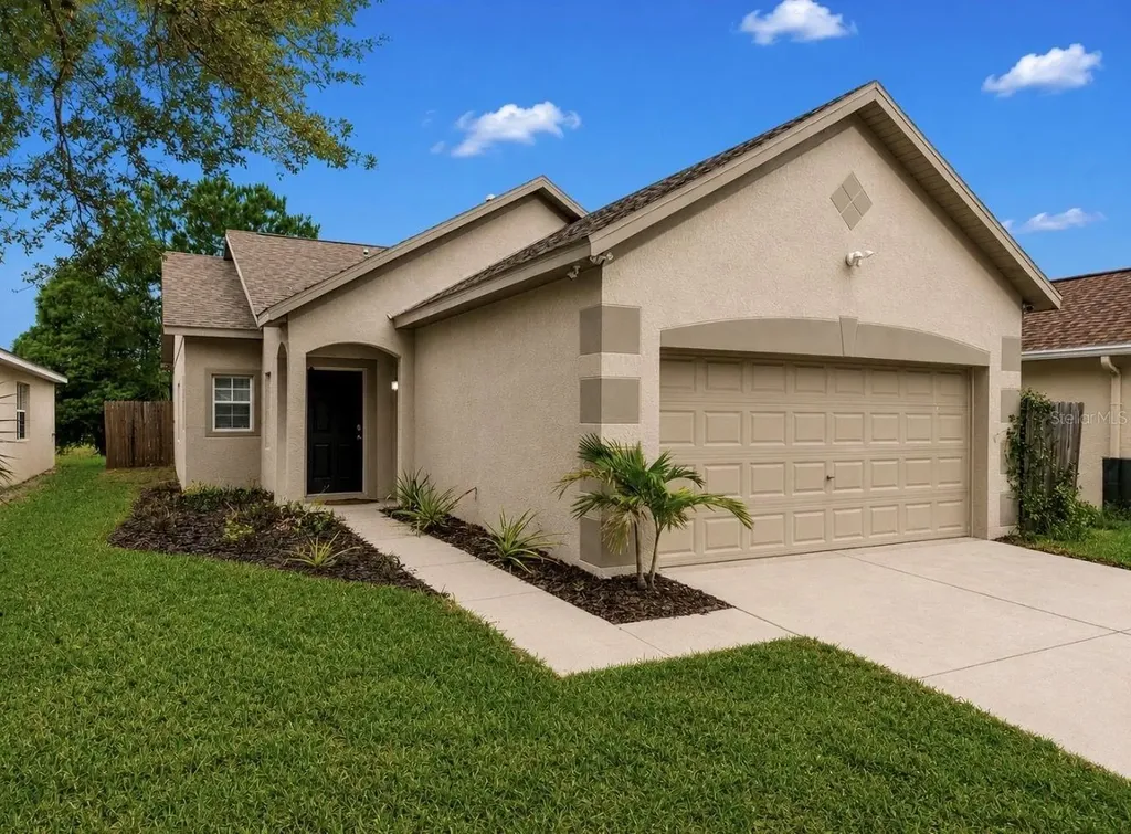 7853 Bristol Park Drive Apollo Beach FL 33572