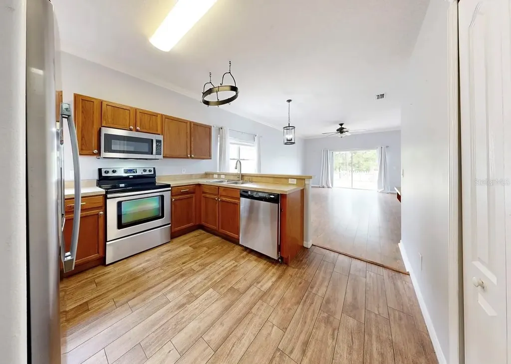 7853 Bristol Park Drive Apollo Beach FL 33572