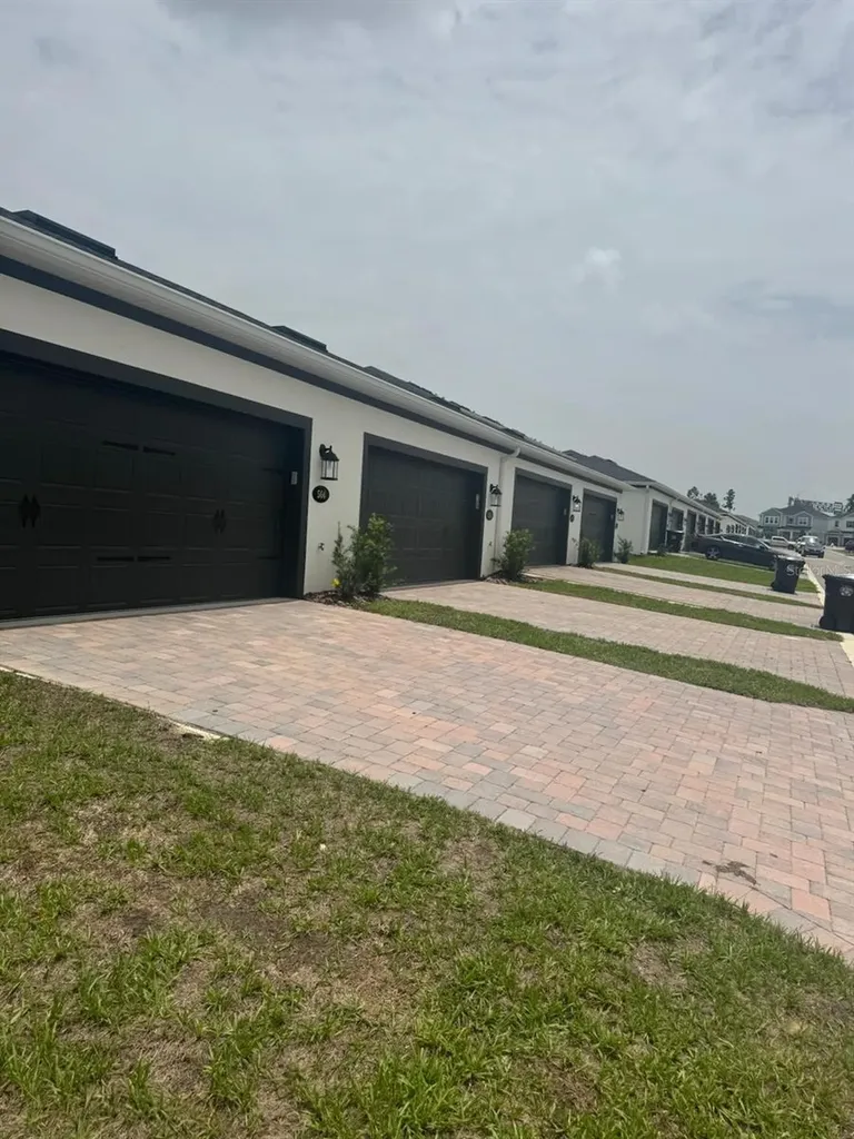 564 Pothos Street Apopka FL 32703