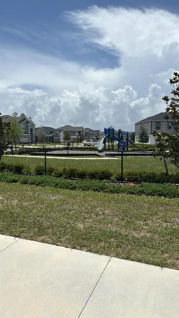 564 Pothos Street Apopka FL 32703