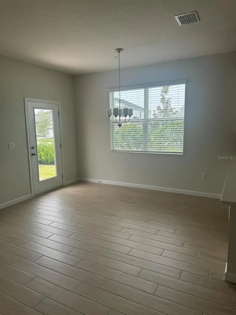 564 Pothos Street Apopka FL 32703