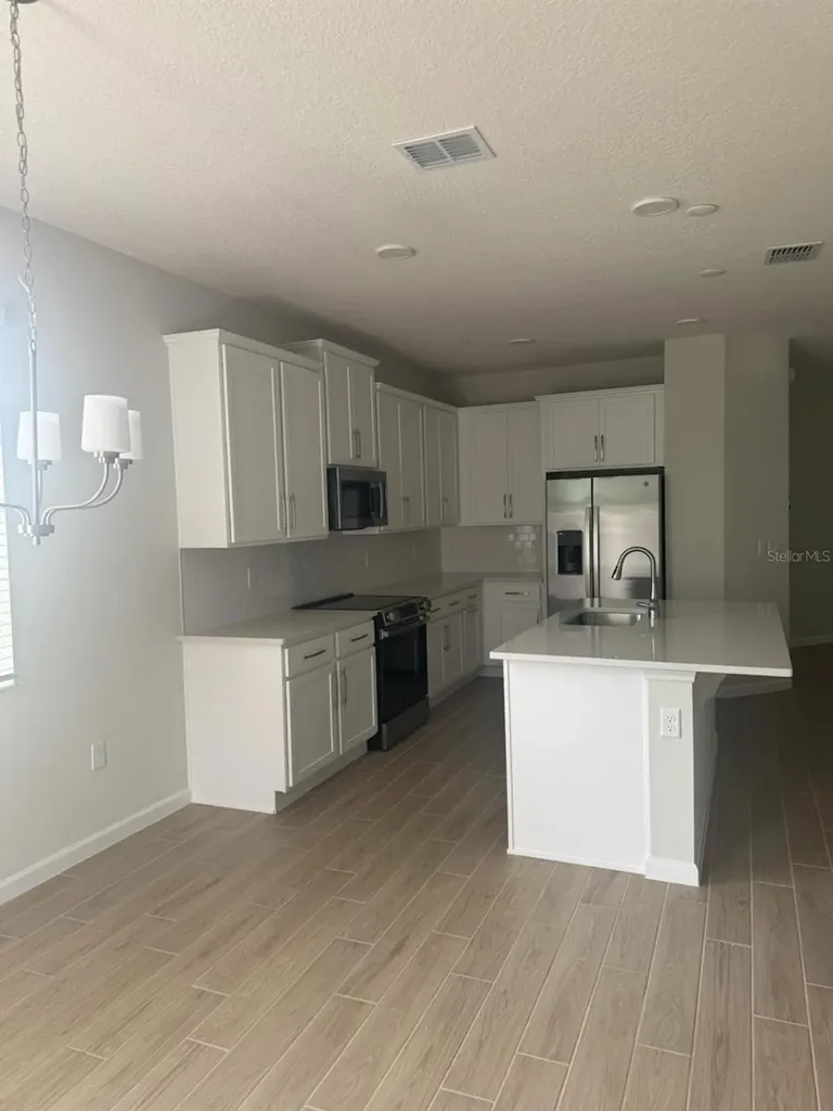 564 Pothos Street Apopka FL 32703