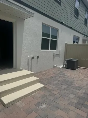 564 Pothos Street Apopka FL 32703