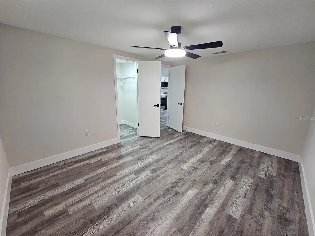 4843 Camphor Avenue Sarasota FL 34231