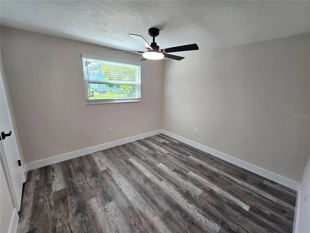 4843 Camphor Avenue Sarasota FL 34231