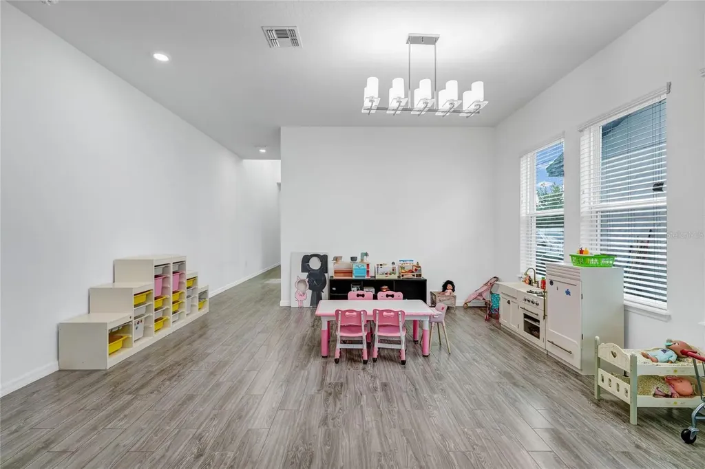 12929 Westside Village Loop Windermere FL 34786