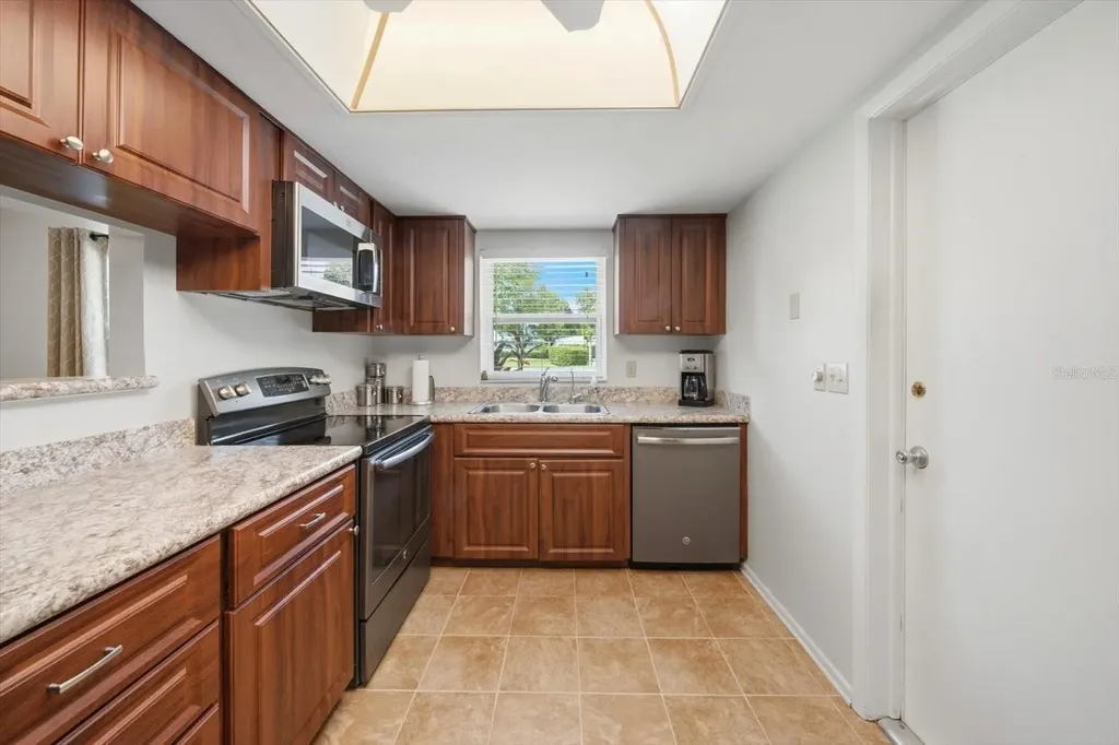 3277 Gorse Court Palm Harbor FL 34684