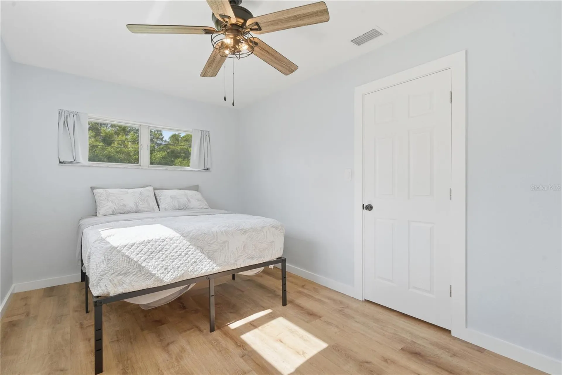 2817 Flowertree Road Orlando FL 32812