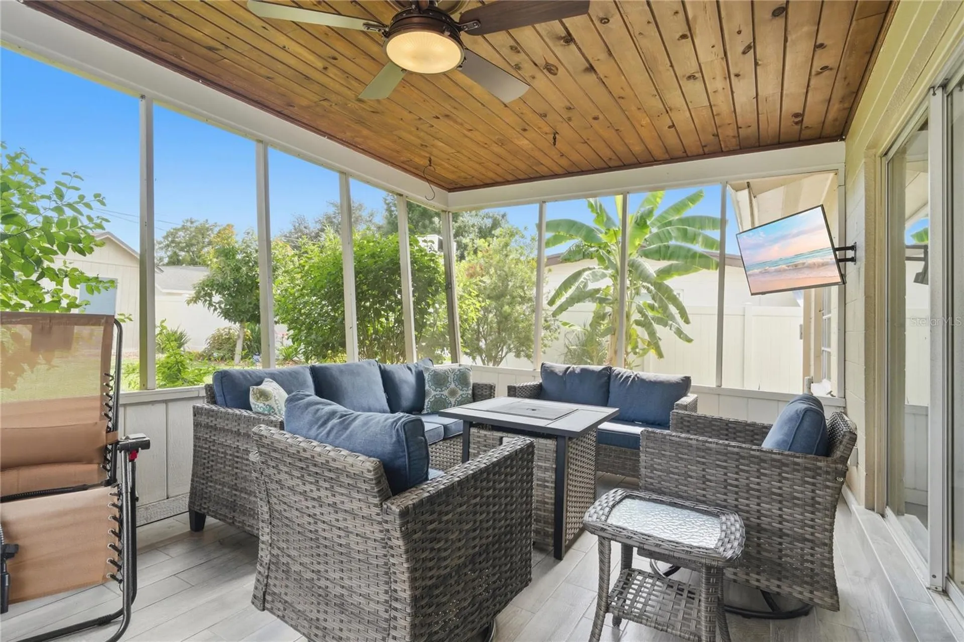 2817 Flowertree Road Orlando FL 32812