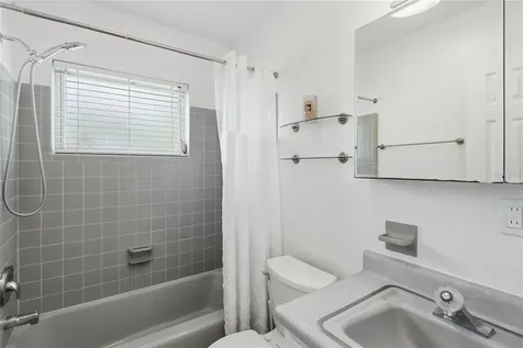 2817 Flowertree Road Orlando FL 32812