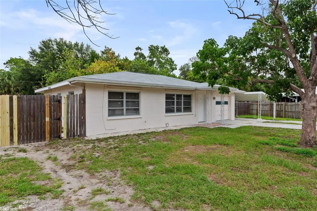 4512 19th Street Circle W Bradenton FL 34207
