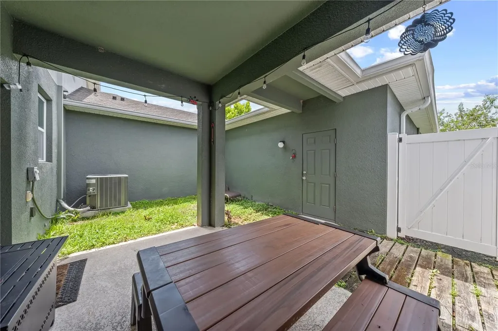 4811 Nathan Hale Boulevard St Cloud FL 34769