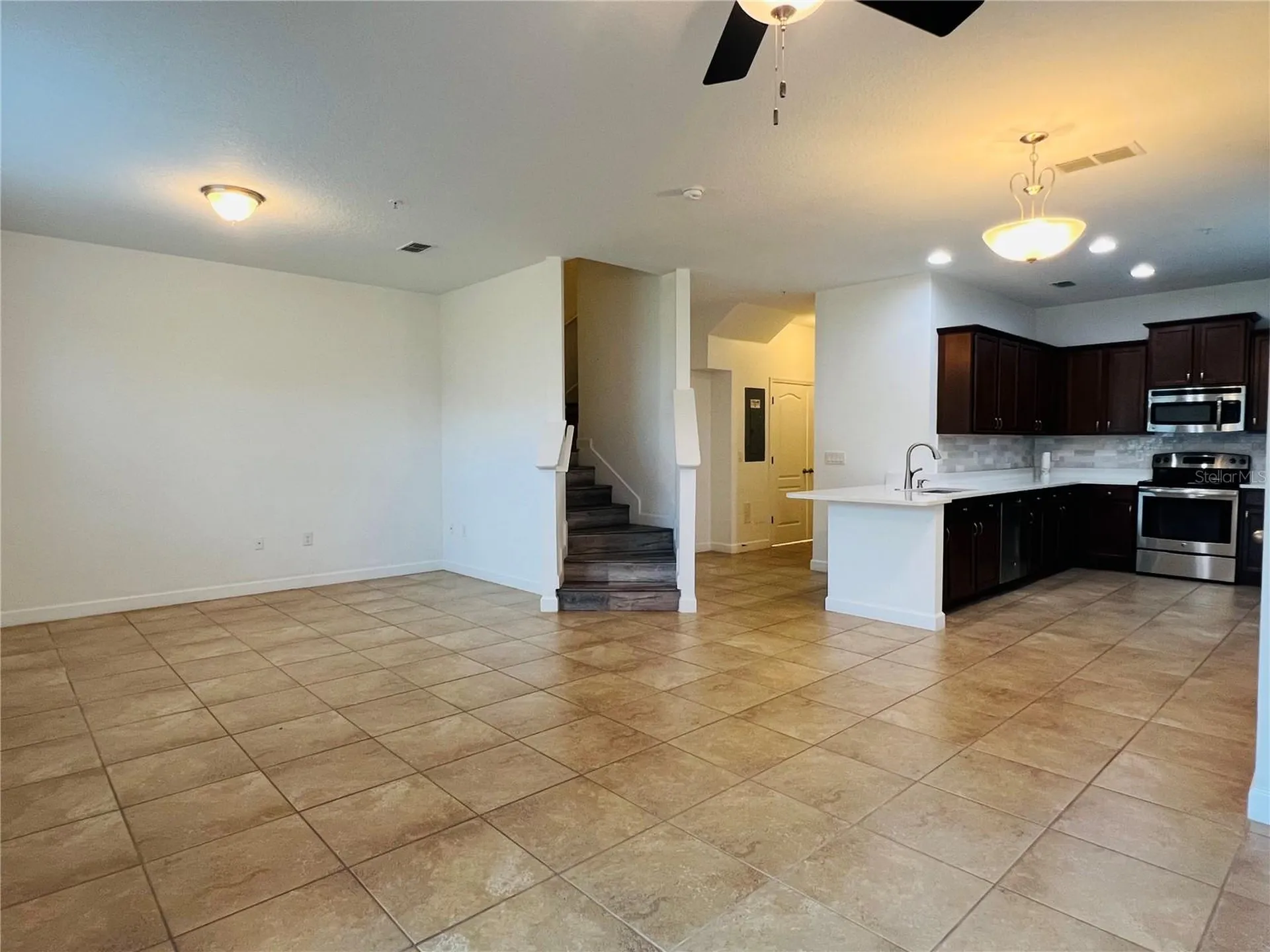 6546 S Goldenrod Road Orlando FL 32822