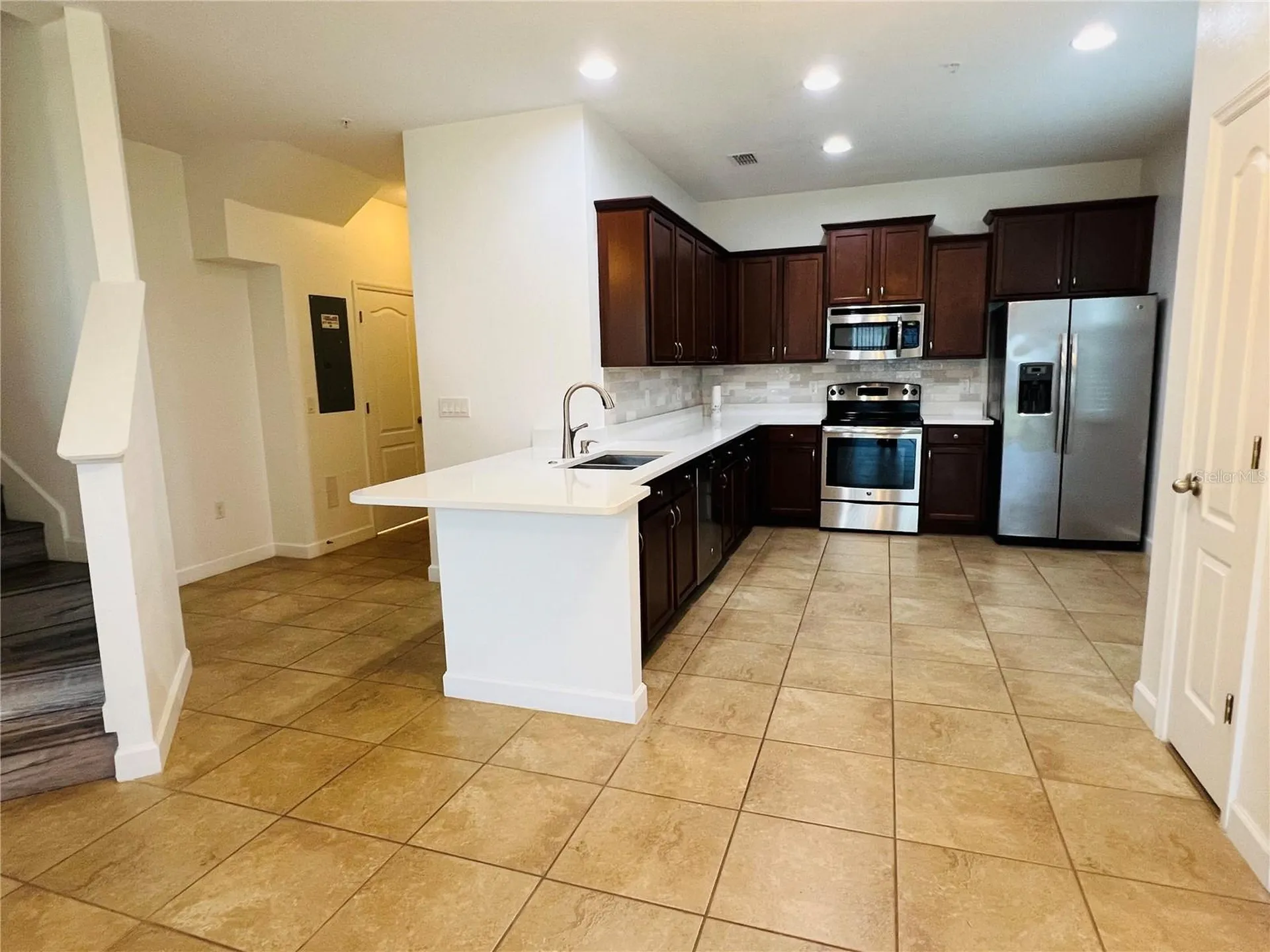 6546 S Goldenrod Road Orlando FL 32822