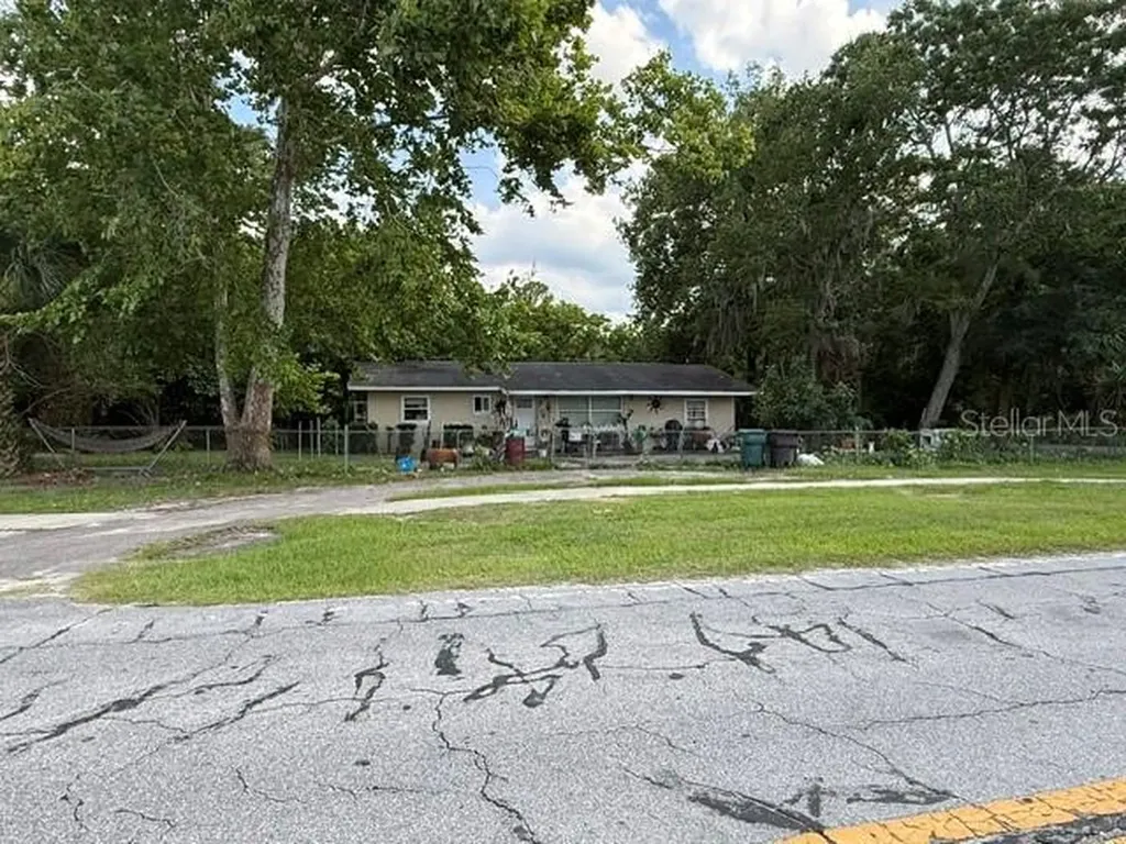 220 NW 28th Street Ocala FL 34475