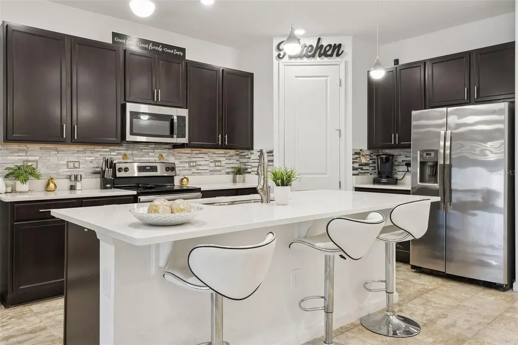 31736 Broadwater Avenue Leesburg FL 34748
