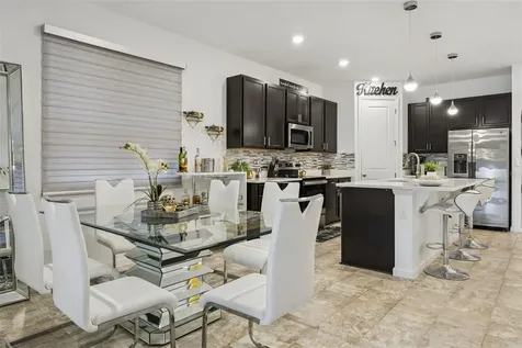 31736 Broadwater Avenue Leesburg FL 34748