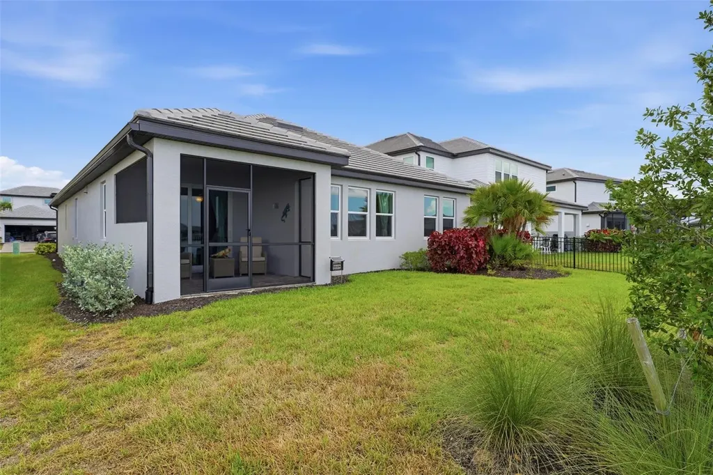17325 Savory Mist Circle Bradenton FL 34211