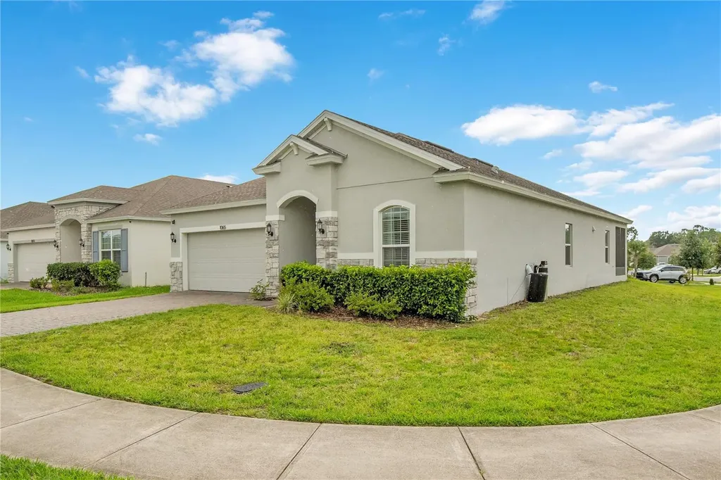 1065 Chelan Falls Drive Deland FL 32724