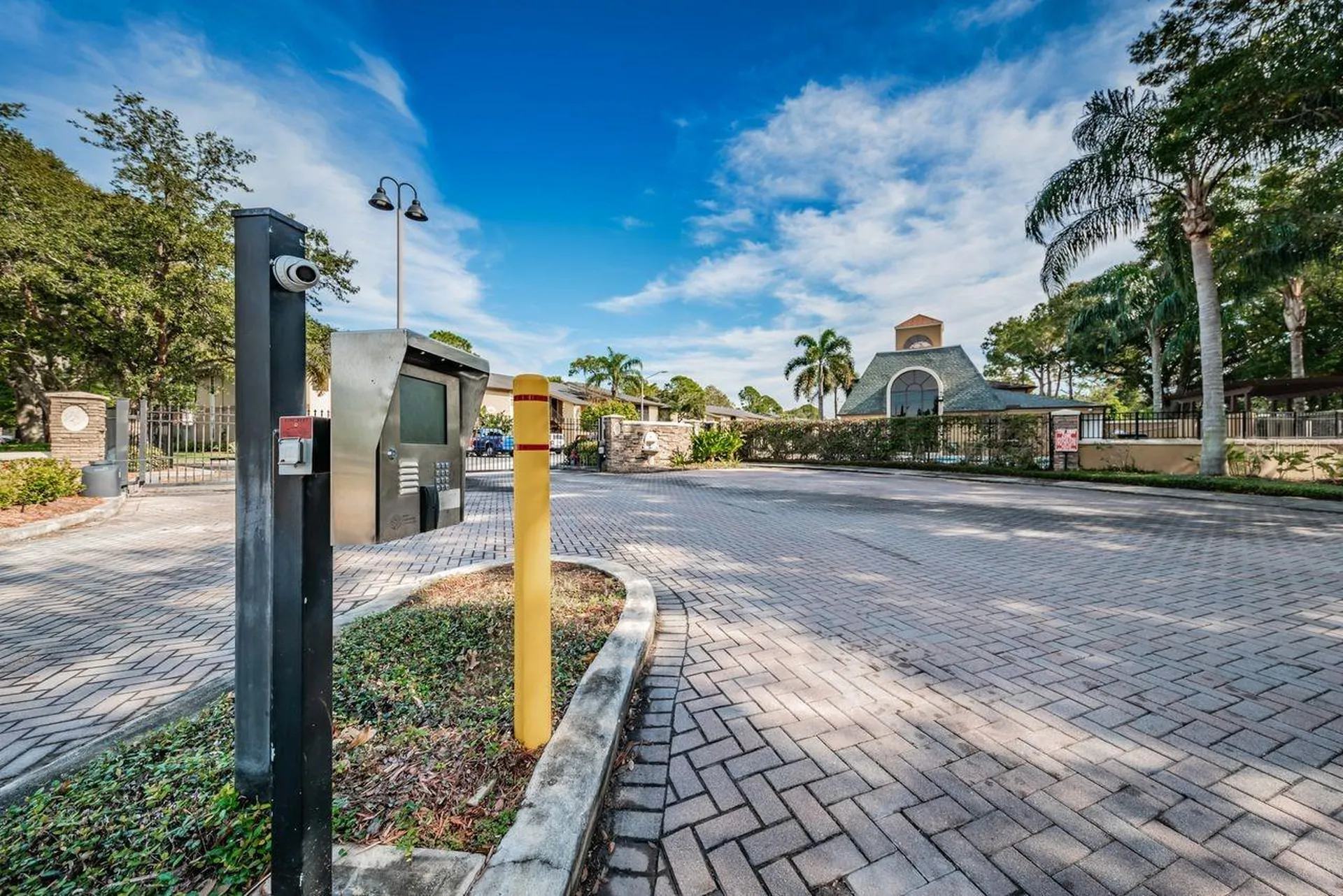 Largo FL 33773