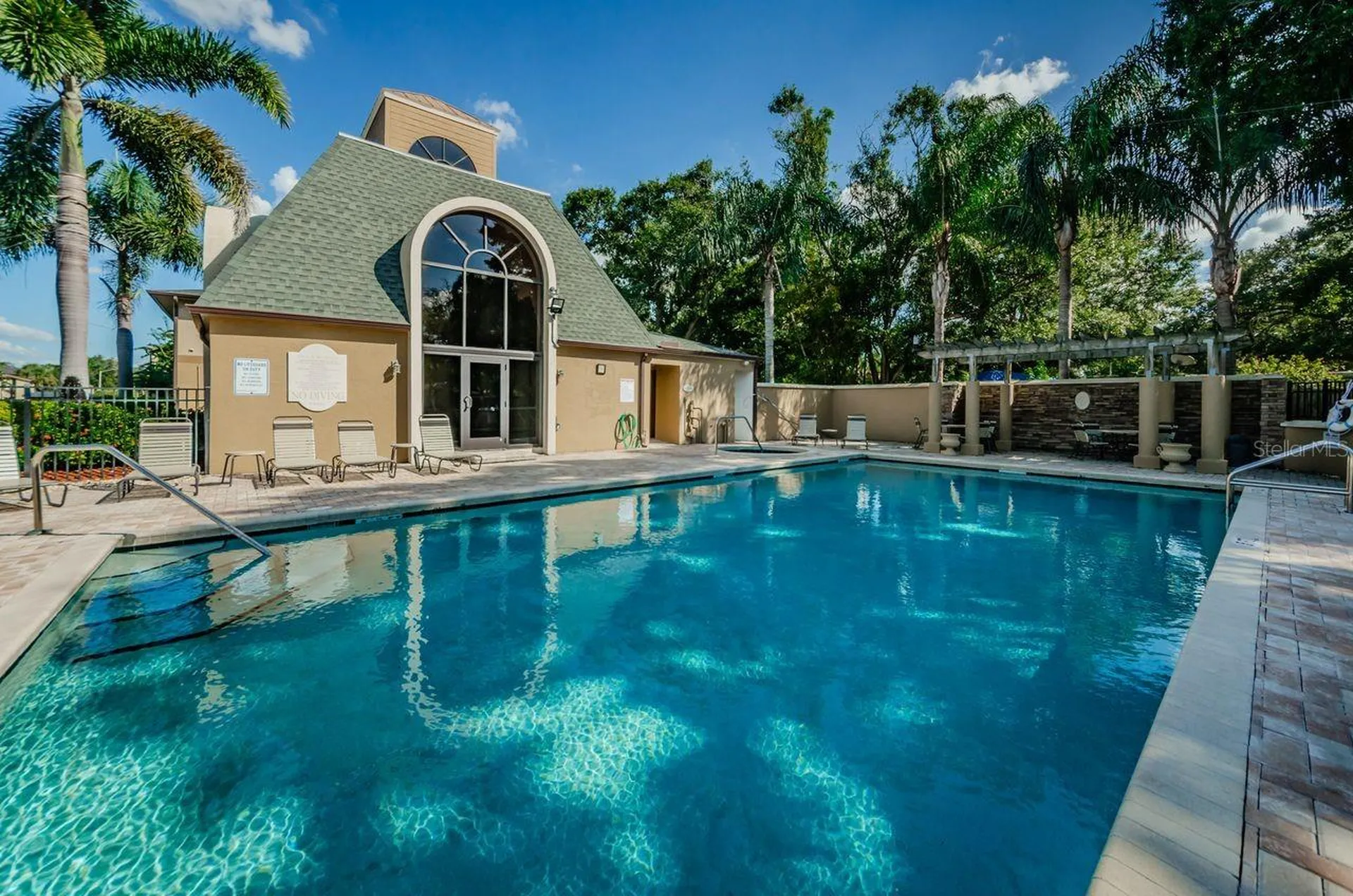 Largo FL 33773