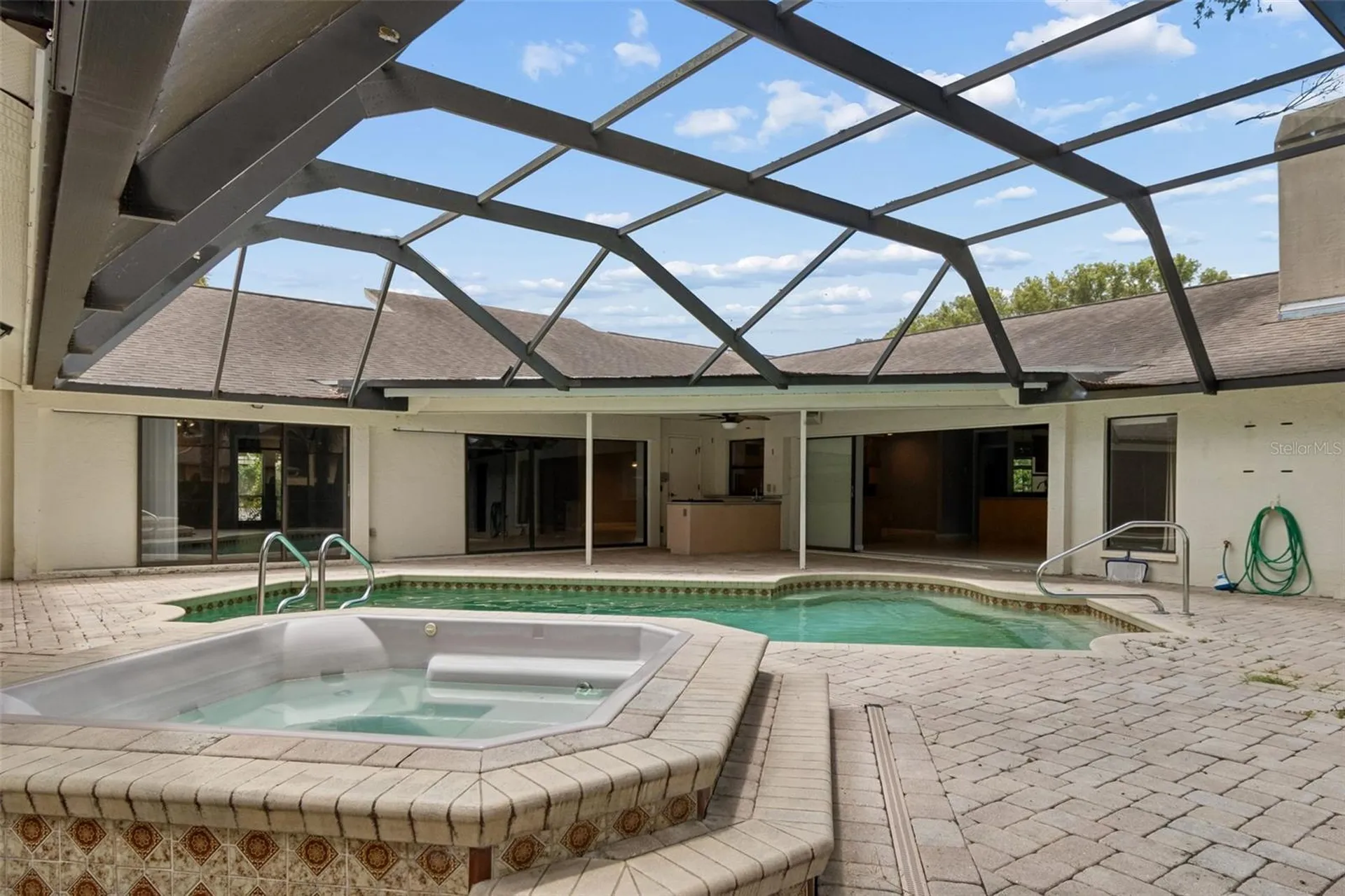 2668 Montague Court W Clearwater FL 33761